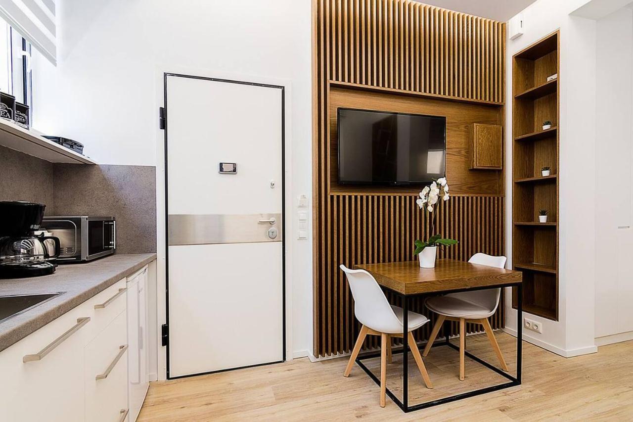 Emily In Athens - Central Modern Flat Syntagma E4 Exterior photo